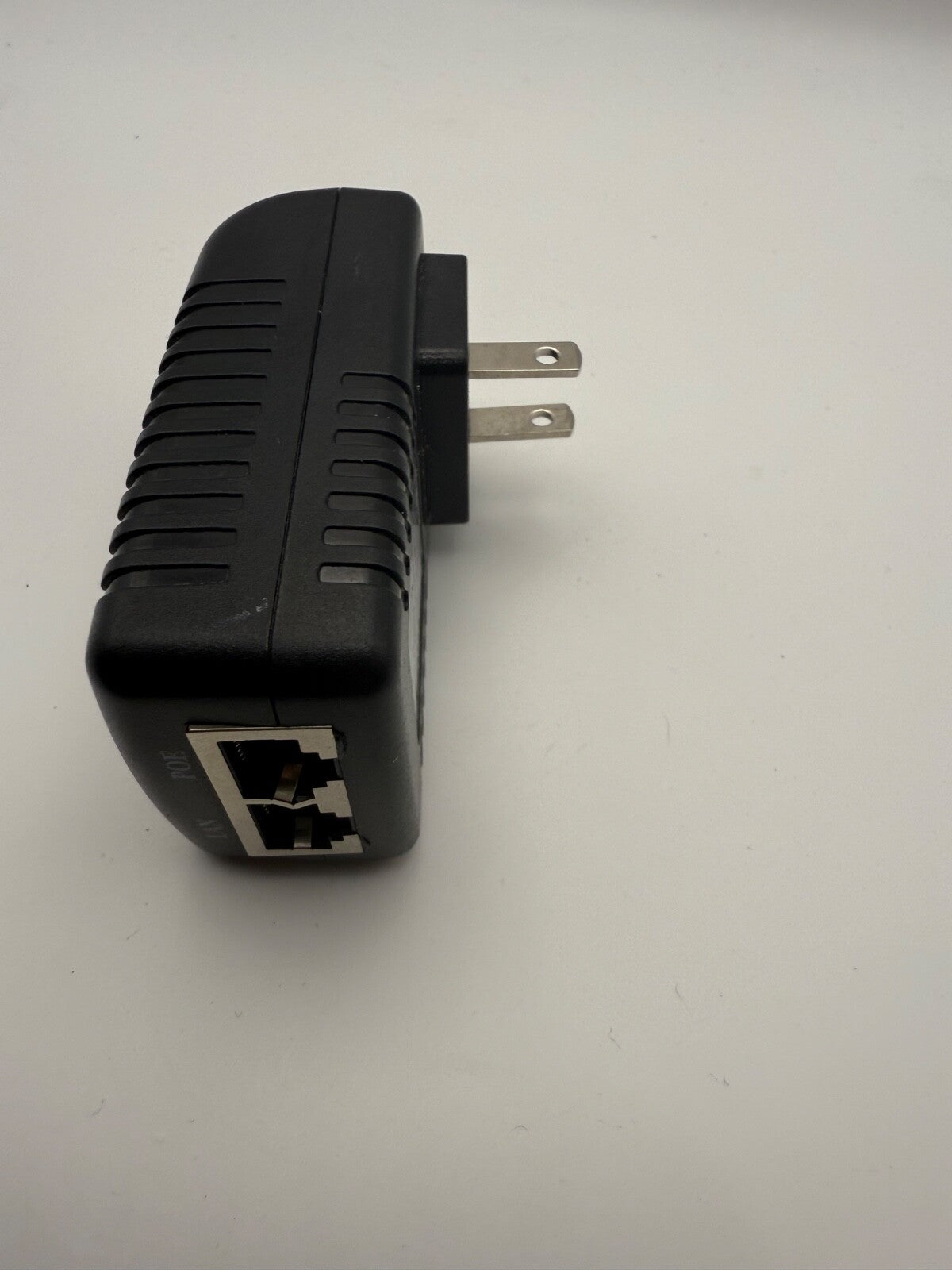 24V-0.5A Wall Plug POE Injector Ethernet Adapter IP Phone / Camera Power Supply