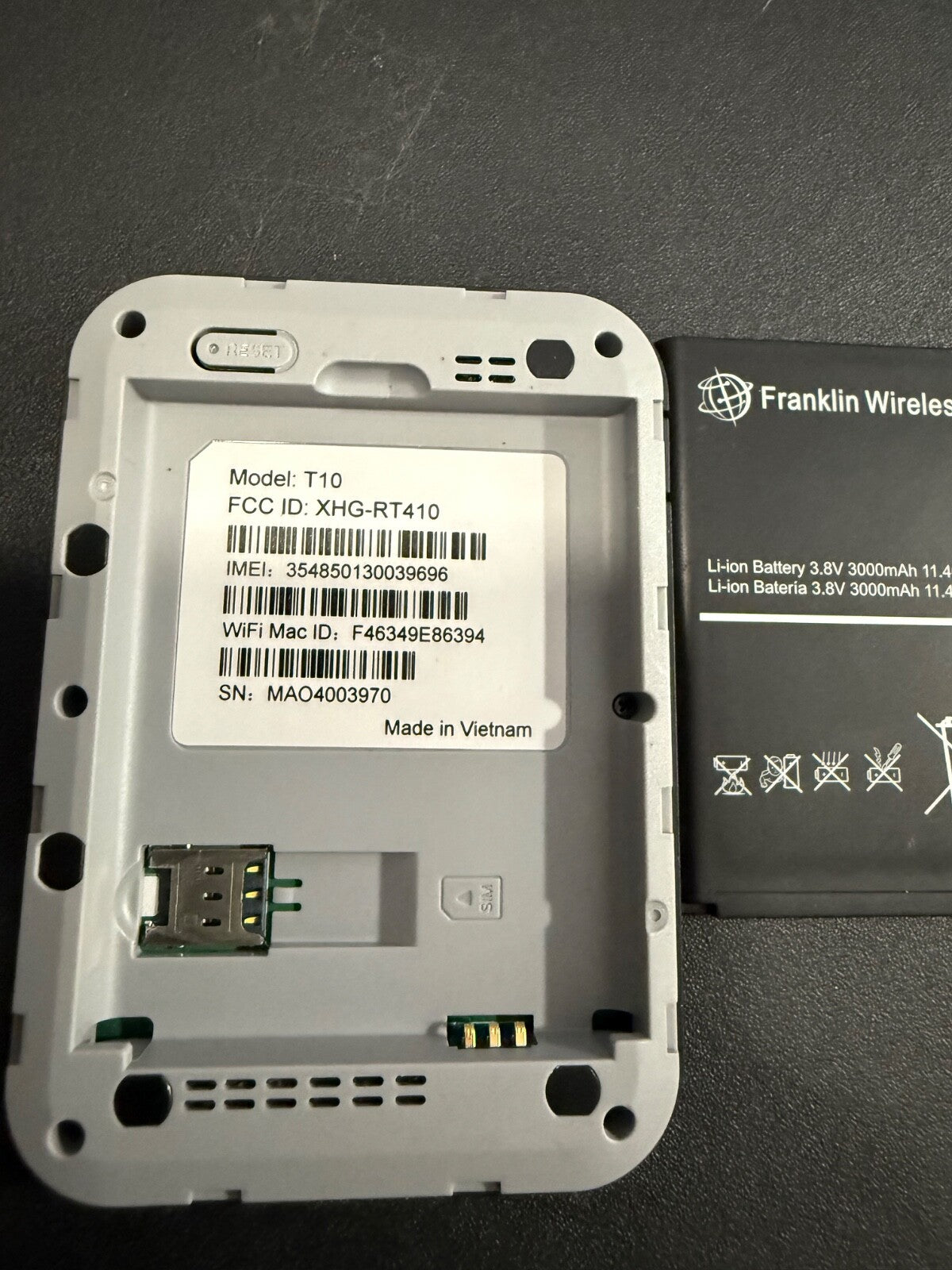 Franklin T10 T-Mobile 4G LTE Mobile Hotspot 256GB PARTS ONLY ** LOCKED **