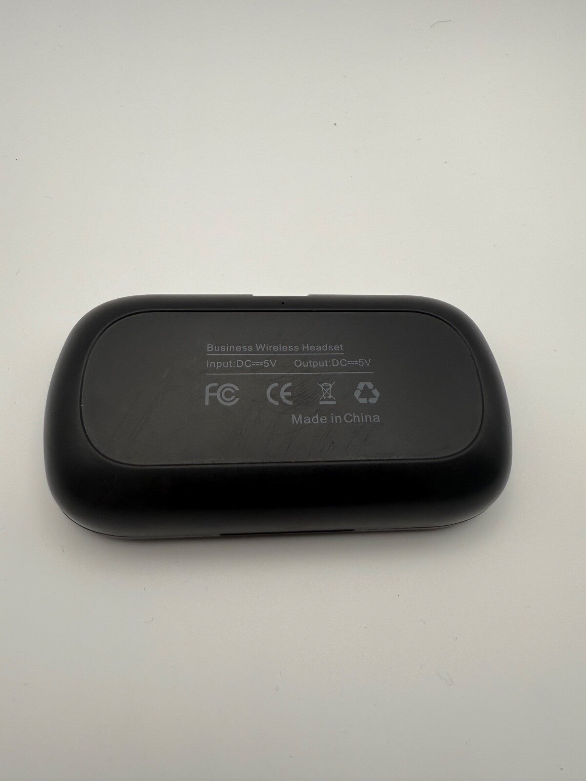 Universal Bluetooth Earphone Wireless Headset for Business Sports Cellphone PC