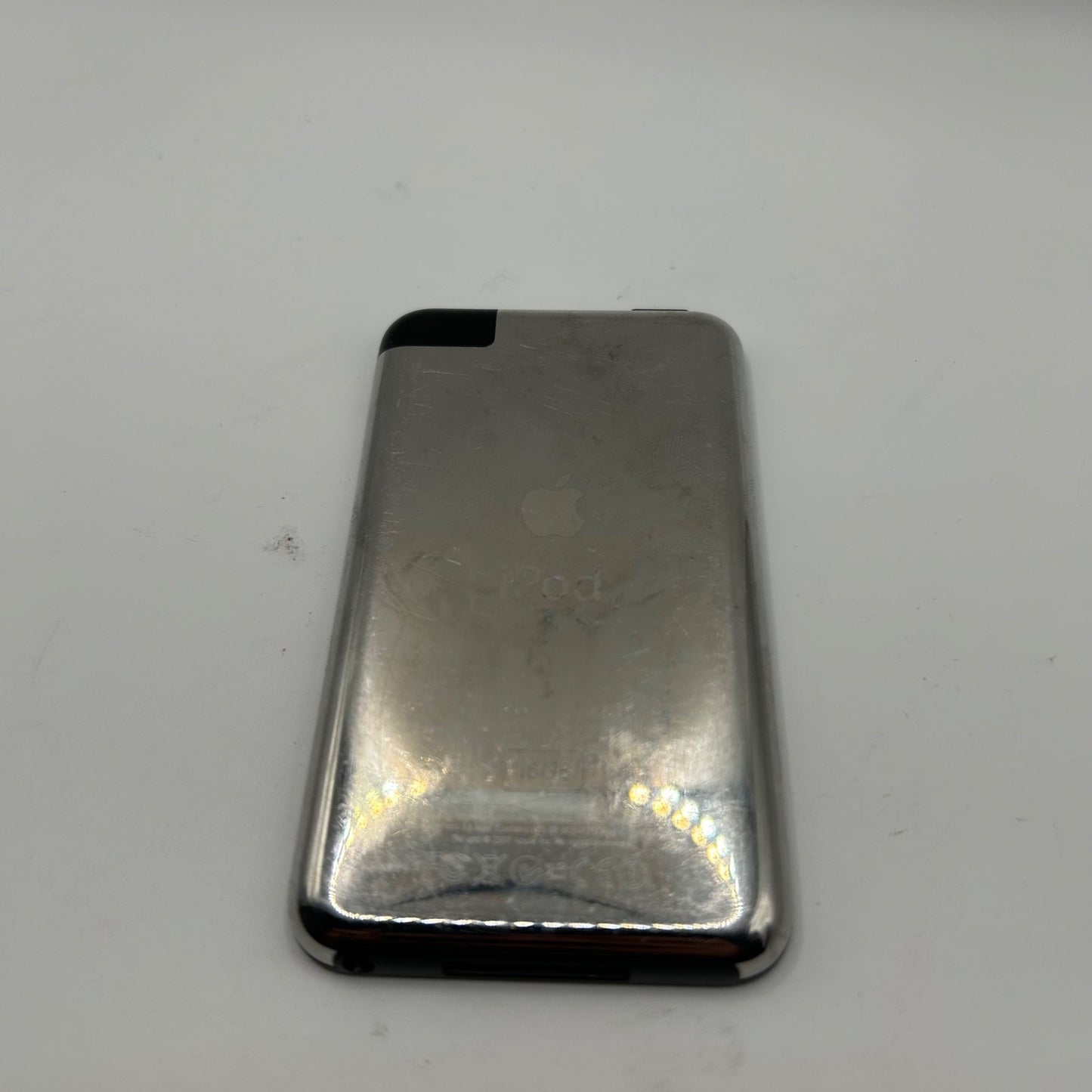 Apple iPod Touch 1st Generation 16GB Model A1213 (2007) – Untested / For Parts