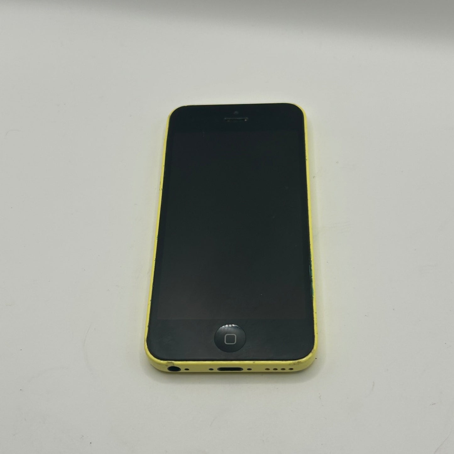 Apple iPhone 5C Yellow 8GB (A1532) - For Parts or Not Working
