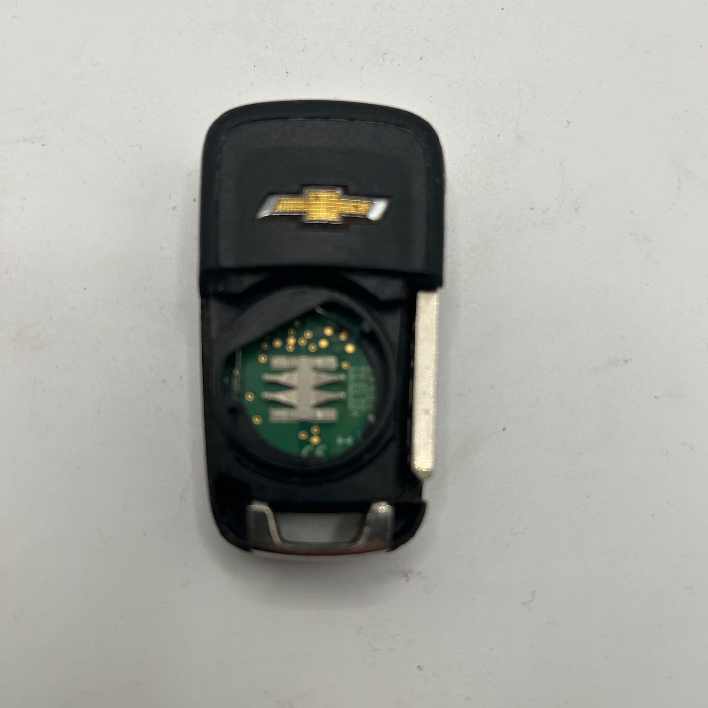 OEM Chevrolet 4-Button Flip Key Fob Remote (Back Cover Missing)
