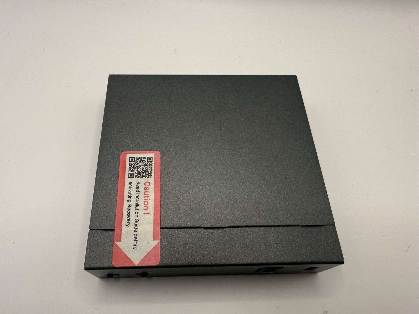 TP-Link TL-SG1005P 5-Port Gigabit Ethernet Switch (PARTS ONLY) WATER DAMAGE