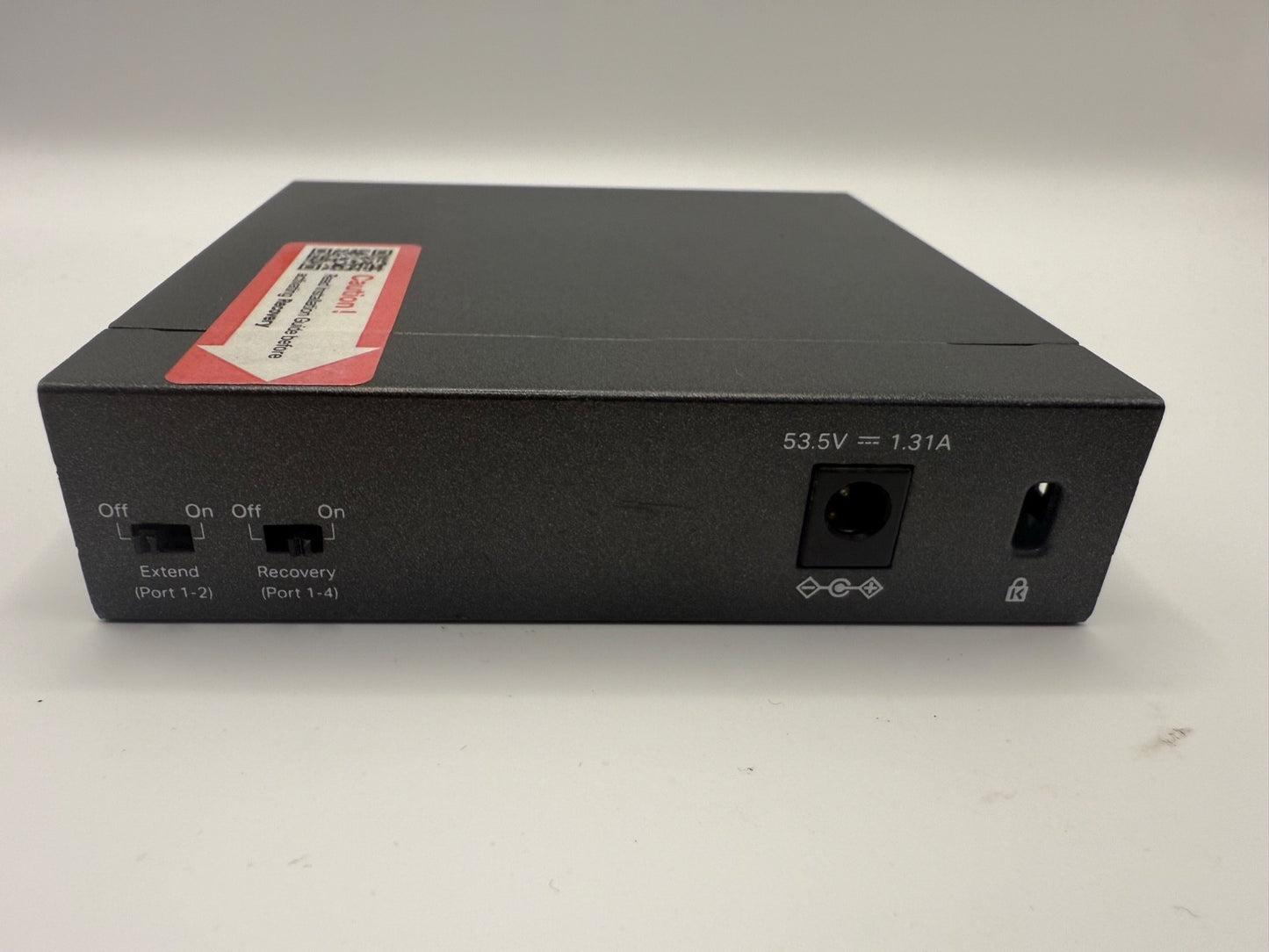 TP-Link TL-SG1005P 5-Port Gigabit Ethernet Switch (PARTS ONLY) WATER DAMAGE