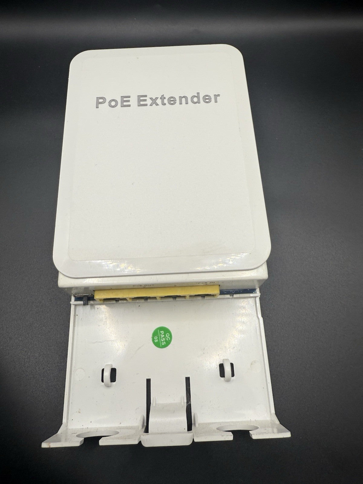 YuanLey Outdoor Gigabit PoE Extender 1 in 3 Out 802.3af/at 4 Port