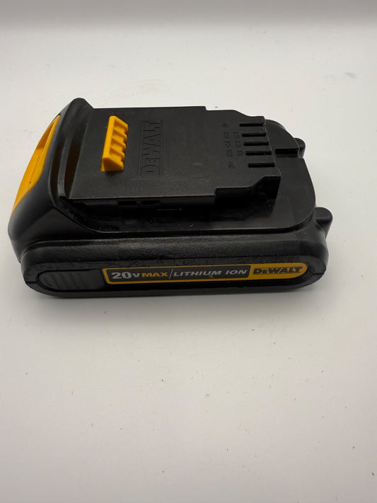DEWALT DCB207 BATTERY (P07011153)