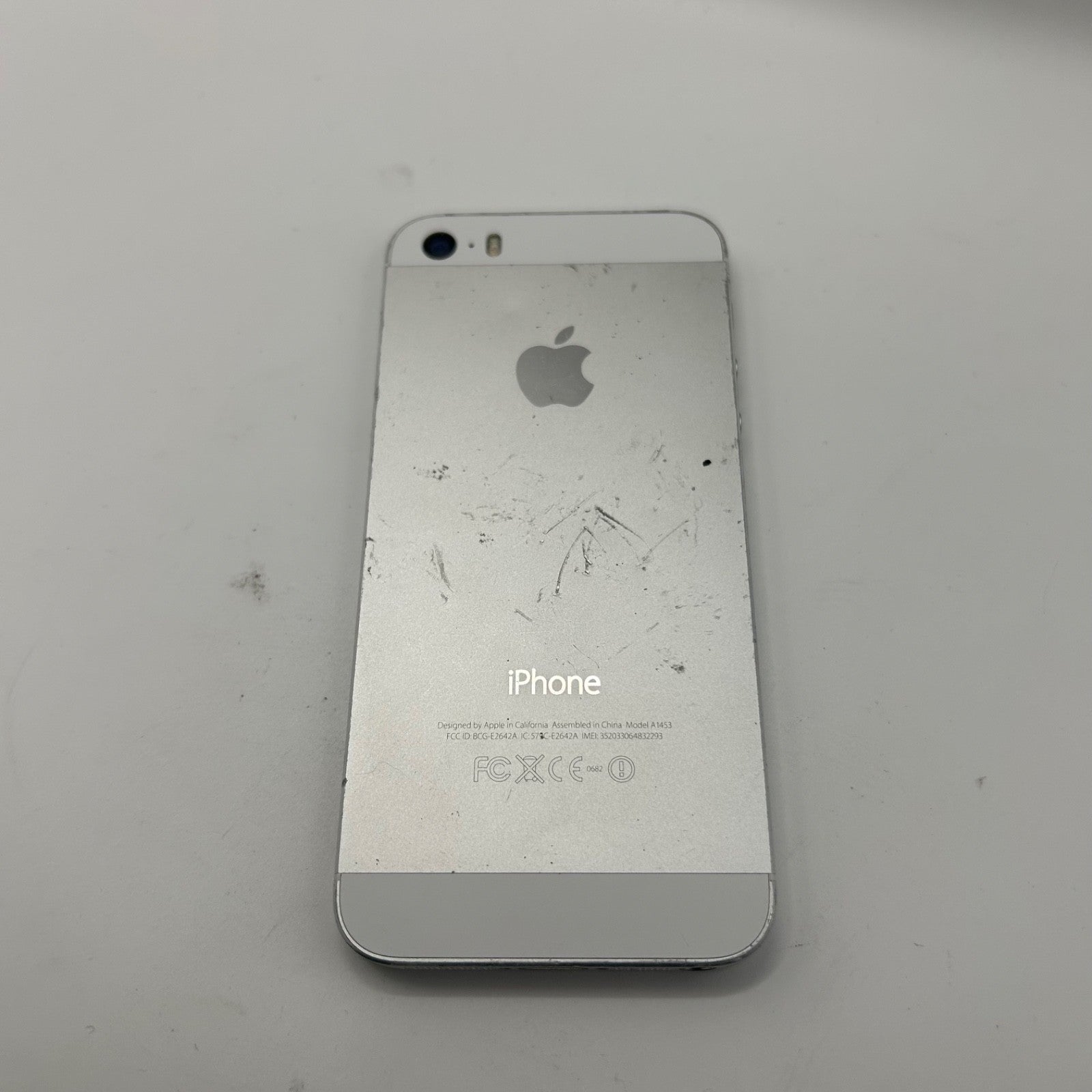 Apple iPhone 5s Silver 16GB Model A1453 – For Parts Only