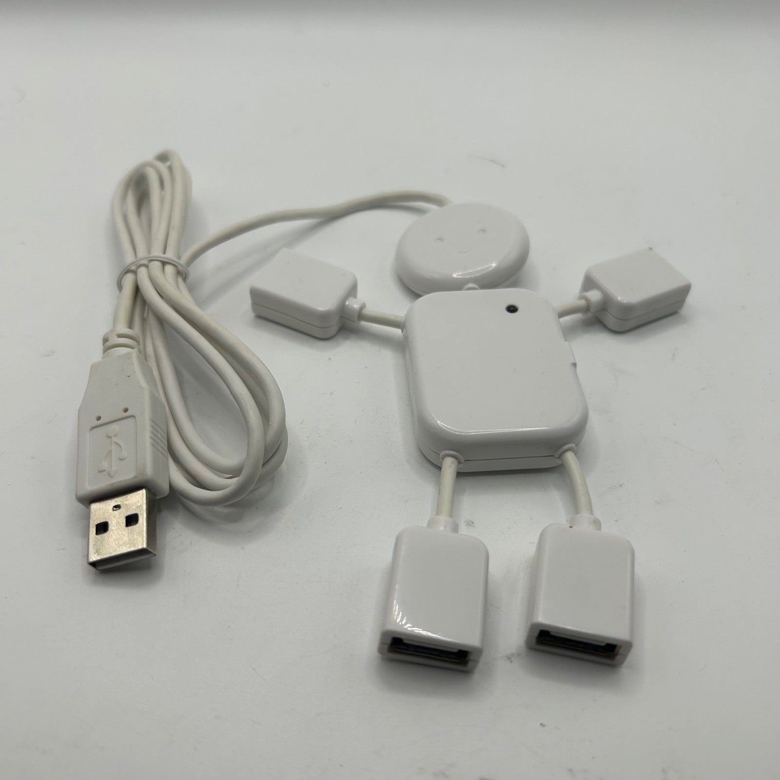 USB 2.0 4-Port Hub Man Shape Human Design Splitter White