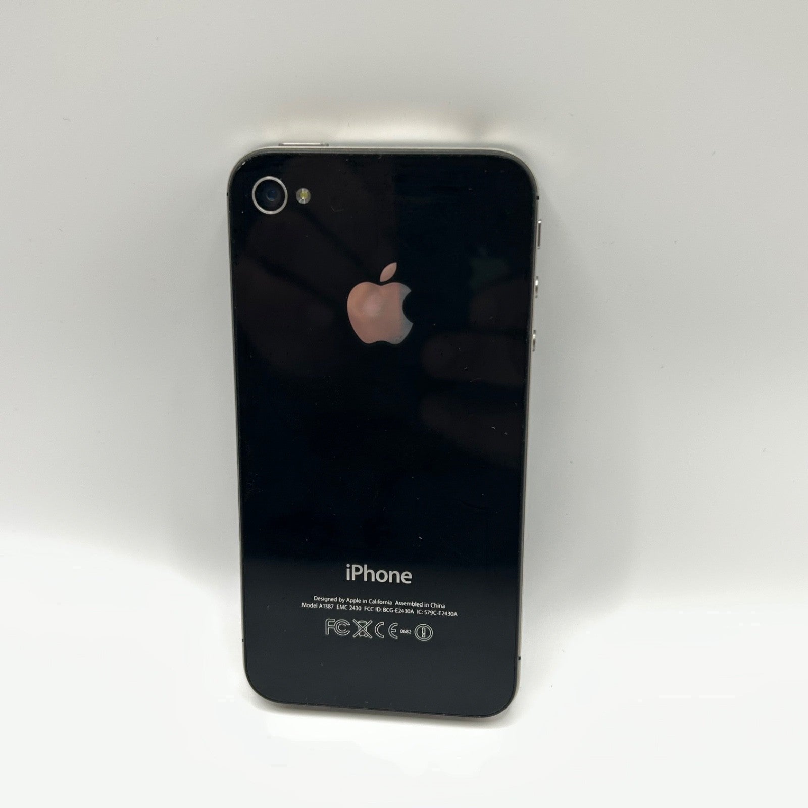 Apple iPhone 4S 16GB Black (A1387) Unlocked 16GB – For Parts or Not Working