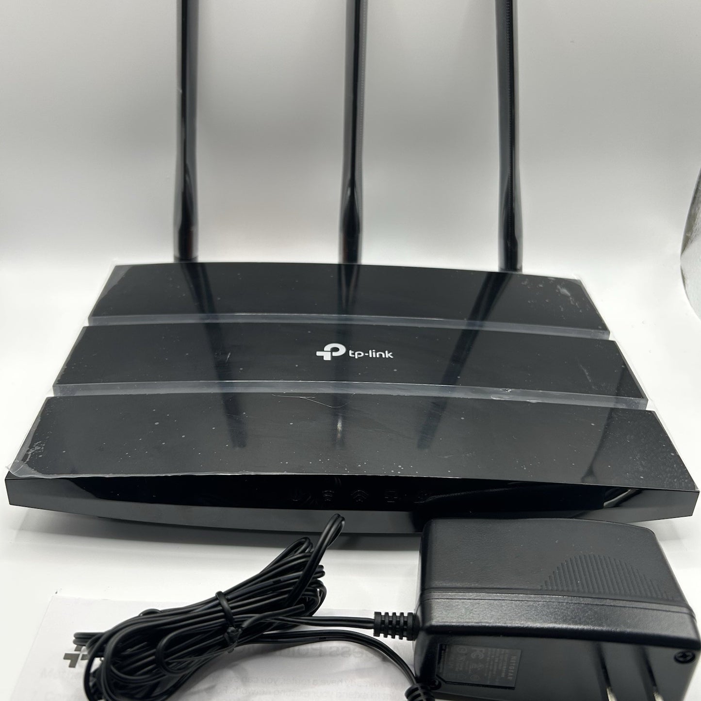 TP-Link Archer A8 AC1900 MU-MIMO Dual Band Gigabit WiFi Router