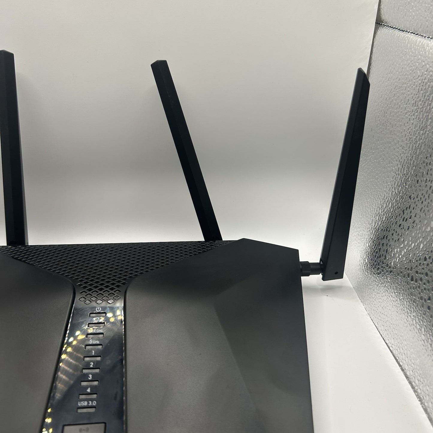 NETGEAR Nighthawk RAX54v2 AX5400 AX6 WiFi 6 Router – 6-Stream Gigabit