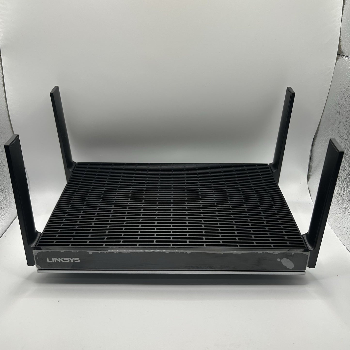 Linksys MR9600 WiFi 6 Mesh Router AX6000 Dual-Band 3000 Sq Ft Coverage