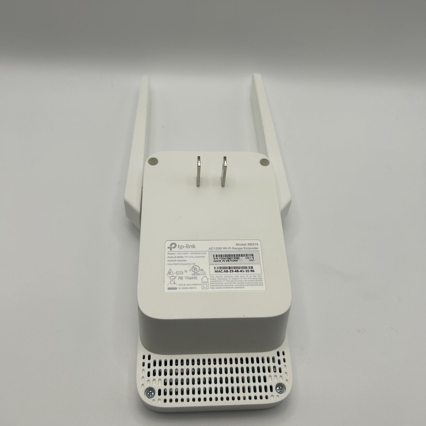 TP-LINK RE315 AC1200 Extender Open Box