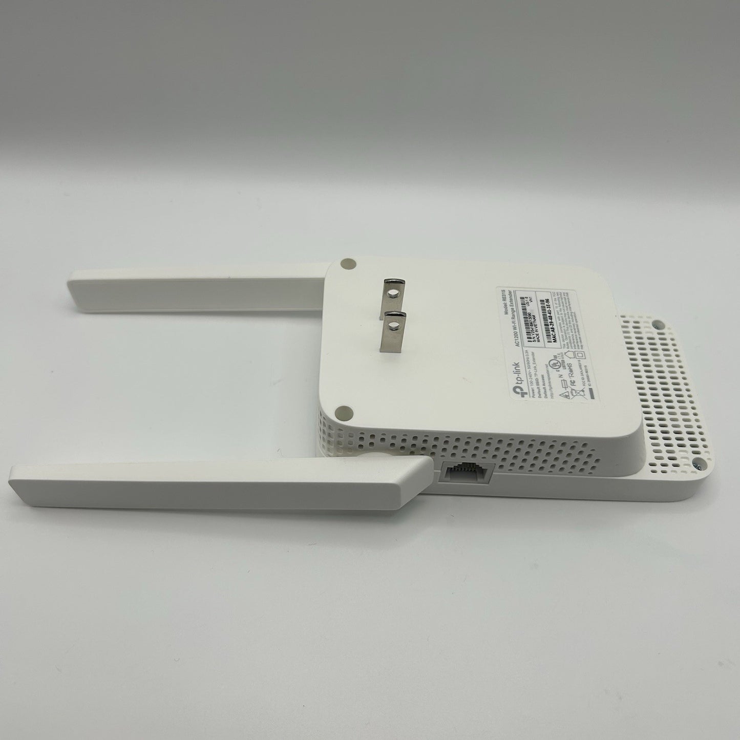 TP-LINK RE315 AC1200 Extender Open Box